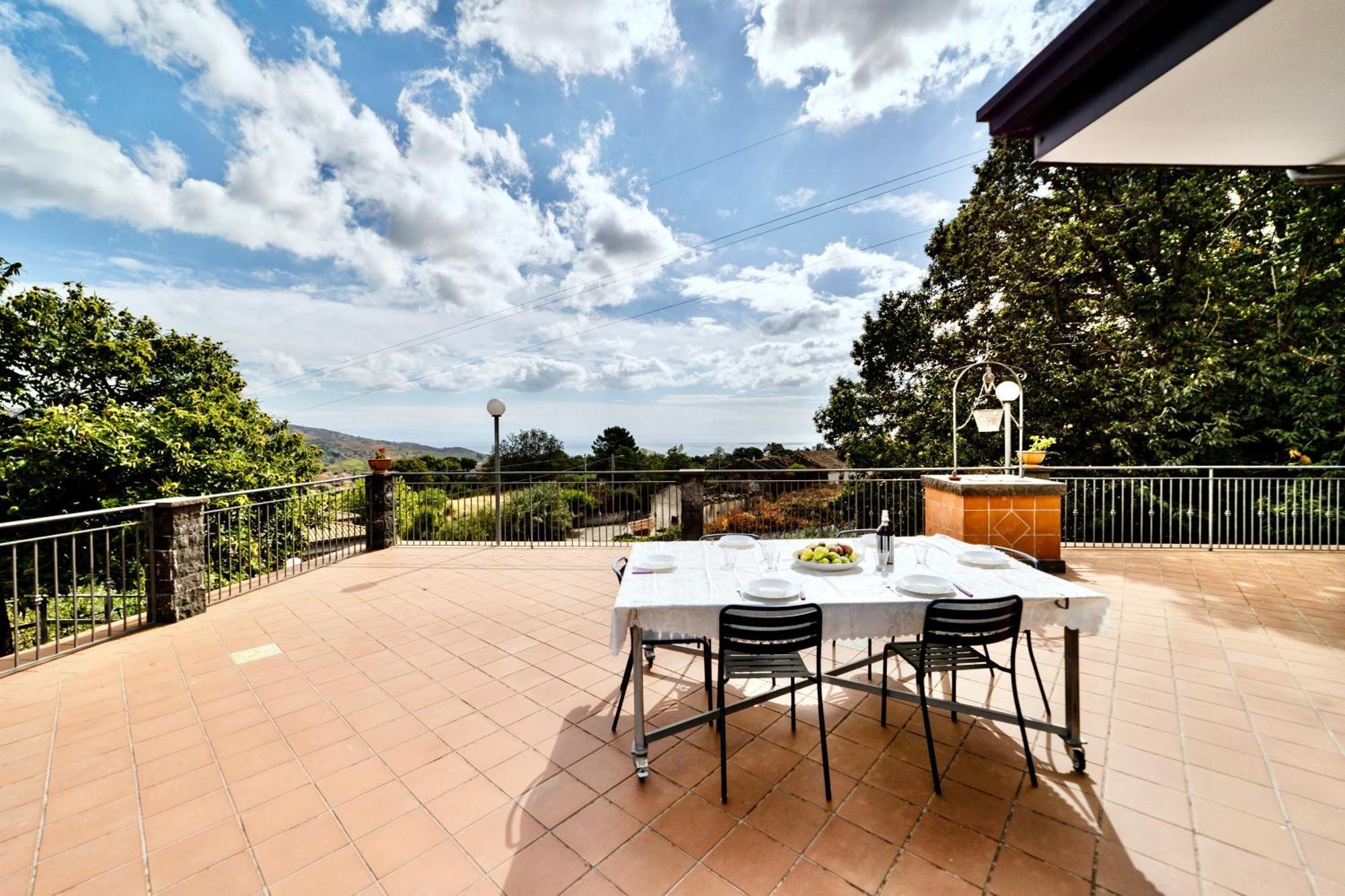 Villa Melany Casa Vacanza Piedimonte Etneo Eksteriør billede